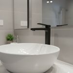 خلاط مغسلة كونزا أوركس 25 سم - أسود مطفي