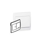 ليجراند - مفتاح مفرد ماليا - 20 أمبير - ثنائي الأقطاب - مع مخرج 20 أمبير - 250 فولت - أبيض