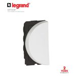 ليجراند - مفتاح يسار لمفتاح مزدوج أو ثلاثي دائري أرتيور - 10 أمبير - 250 فولت - 2 خط - 1 موديول - أبيض