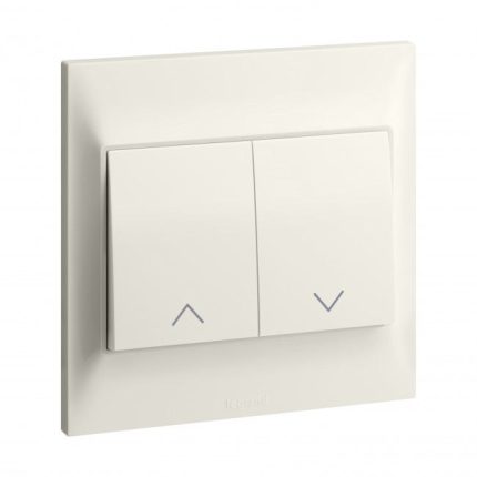 ليجراند - مفتاح ستارة - 6 أمبير - 250 فولت - بلانكو إس - بيج