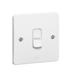 ليجراند - مفتاح مفرد سينرجي - خطين - 10 أمبير - 250 فولت - أبيض