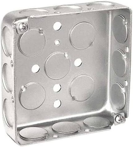 أي تي سي سي - علبة حديد مقاس 10X10 - عمق 1/2 1 بوصة - مقاس الفتحة 1/2 بوصة