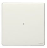 ليجراند - مفتاح مفرد - خطين - 16 أمبير - 250 فولت - مع لمبة بيان - لون أبيض