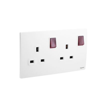 ليجراند - مخرج مأخذ مزدوج القطب Mallia Senses، BS، مجوز، 13A، 250V، مع LED، Matt White