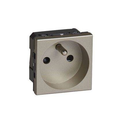 ليجراند - مقبس Arteor، فرنسي، 10A/16A، 250V، 2P+E، 2 موديول، Shuttered، Champagne