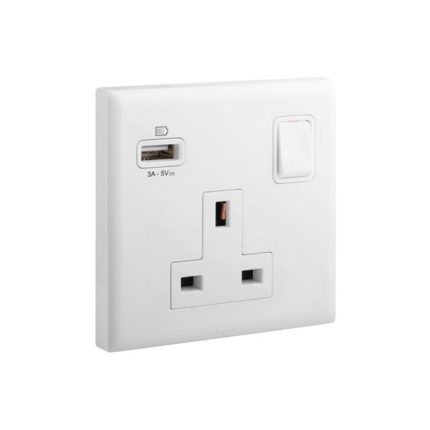 ليجراند - مقبس إلوي، بريطاني، مفرد، أحادي القطب، Switched + USB-A، 13A، 250V، أبيض