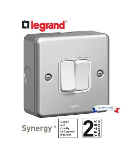 ليجراند - مفتاح مجوز سينرجي - 20 أمبير - خطين - 250 أمبير - Metalclad