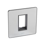 ليجراند - لوحة أمامية Synergy Sleek، مفرد، لآلية Arteor 1 موديول، Polished Stainless Steel