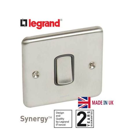 ليجراند - مفتاح مفرد سينرجي - 10 أمبير - 1 خط - 250 فولت - Authentic - ستانليس ستيل