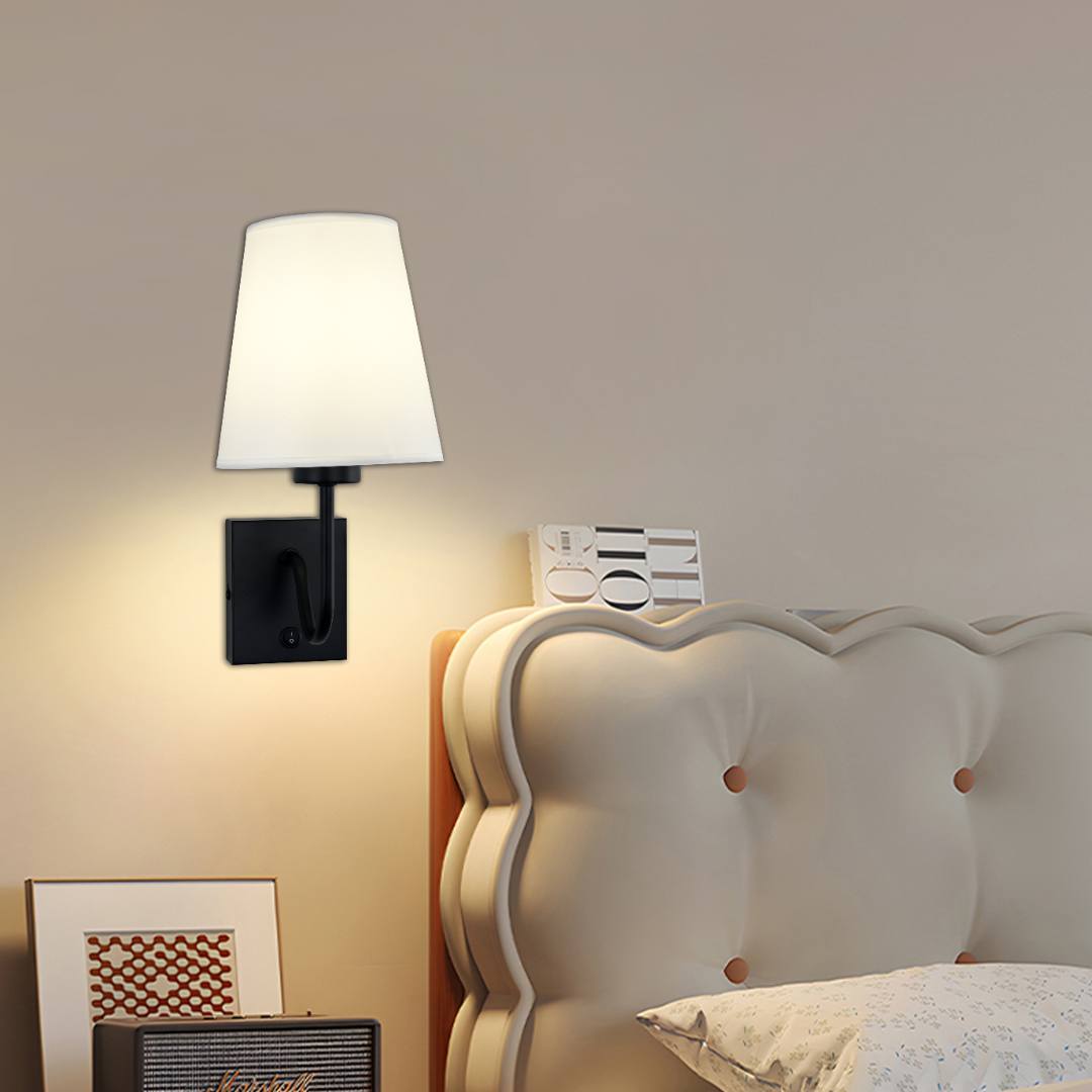 إضاءة أبليك حائط مودرن اسود E14*1
