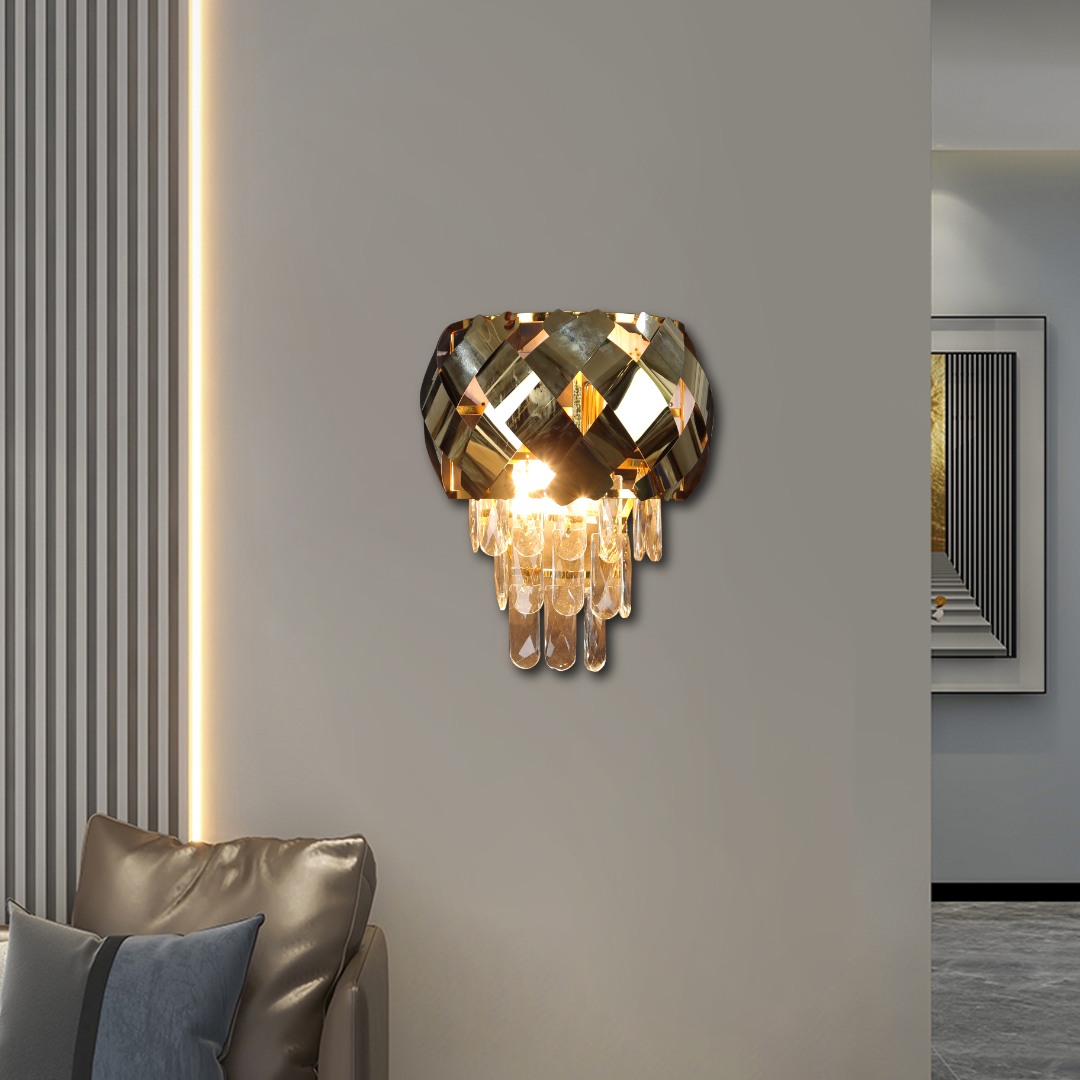ابليك حائط جداري مودرن ذهبي E14*2L