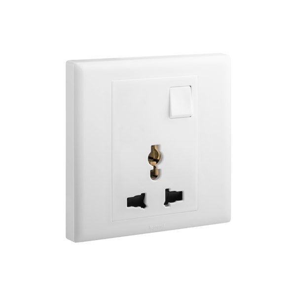 LEGRAND - Socket Eloe, Multistandard, 1 Gang, Single Pole, Switched, 16A, 250V, White