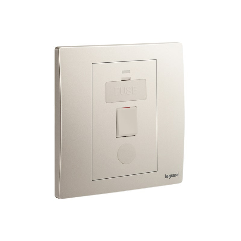 LEGRAND - Fused Connection Unit Mallia Senses, 1 Gang, Switched, 13A 250V, with Cord Outlet, Champagne