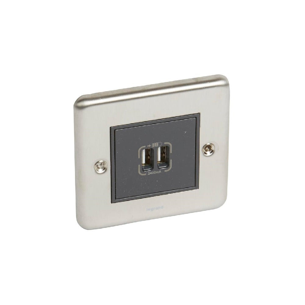 LEGRAND - British Standard Double USB Socket Synergy 