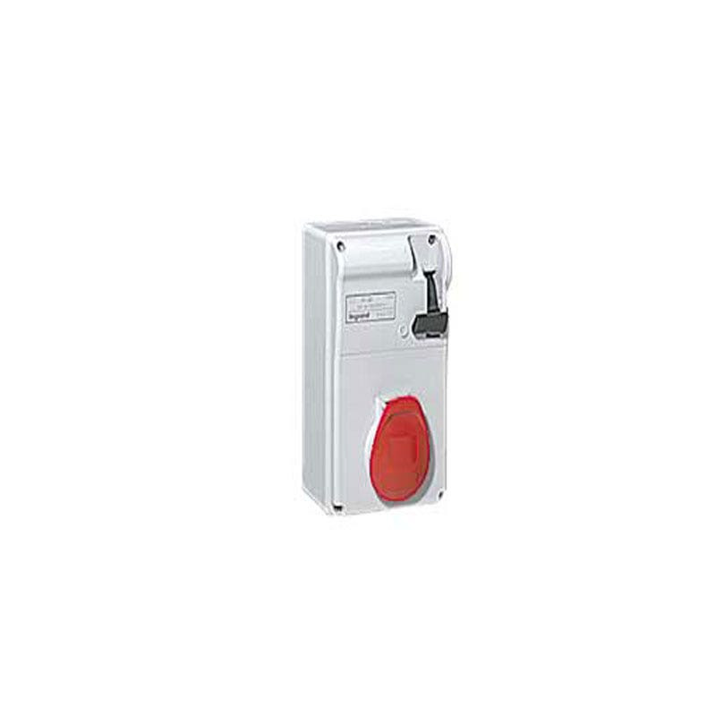 LEGRAND - Combined Unit 32A 3P+E 415V, P17, IP44