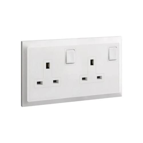 Legrand socket with two switches - 13 amp (Blanco S)