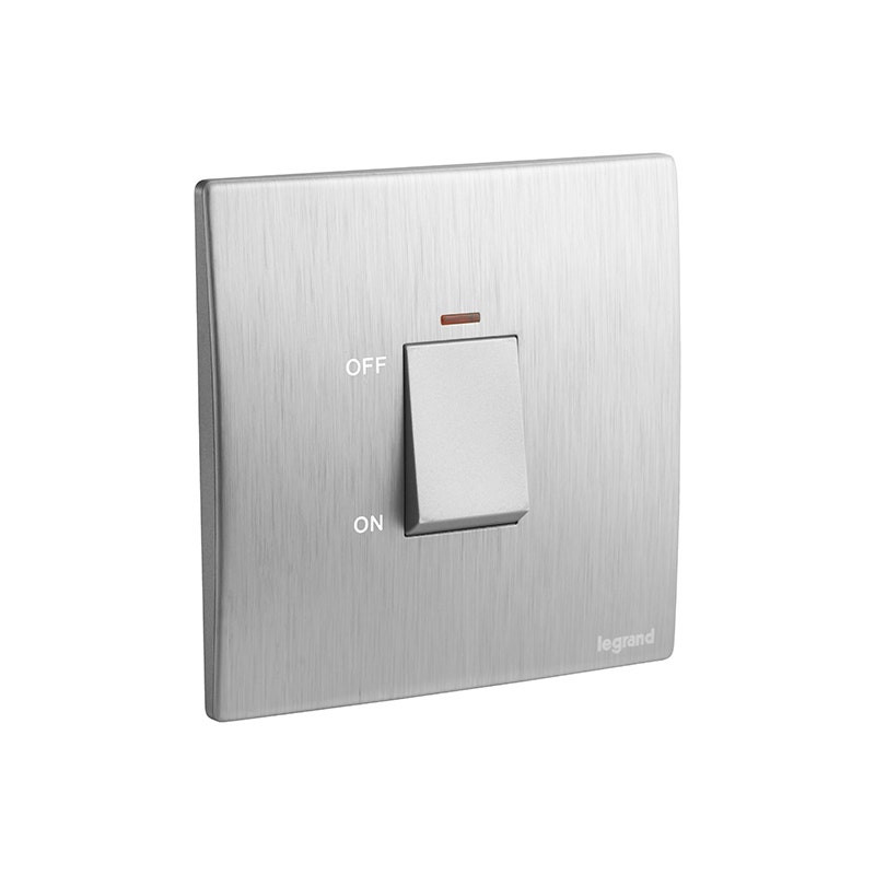 ليجراند - مفتاح مزدوج القطب Mallia Senses، HK، مفرد، خط 1، 45A، 250V، مع مؤشر أحمر، Brushed Aluminium