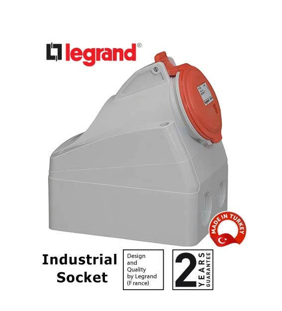 ليجراند - فيش صناعي ظاهر P17, IP44, 380/415 V~, 32 A, 3P+N+E