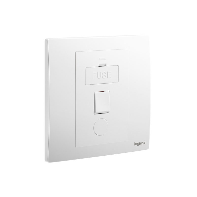 LEGRAND - Fused Connection Unit Mallia Senses, 1 Gang, Switched, 13A 250V, with Cord Outlet, Matt White