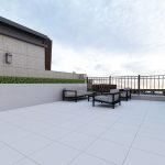 بلاط أسطح 31.8×31.8×1.2 سم - رمادي فاتح