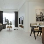 ⁦بلاط أرضيات 60×60×1.0 سم - رمادي فاتح⁩ - الصورة ⁦3⁩