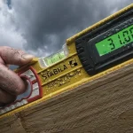 Digital Spirit Level Tech 196, Magnetic, 3 Vial, 81cm, Made In Germany - Image 3