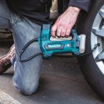 Cordless Tyre Inflator, 12V, Max air Pressure 121 psi , 0.97kg - Image 4